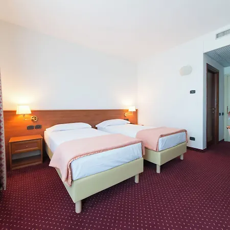 Airport Bergamo Hotel 4*